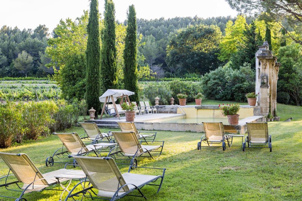 Chateau Talaud Loriol-du-Comtat Exterior photo