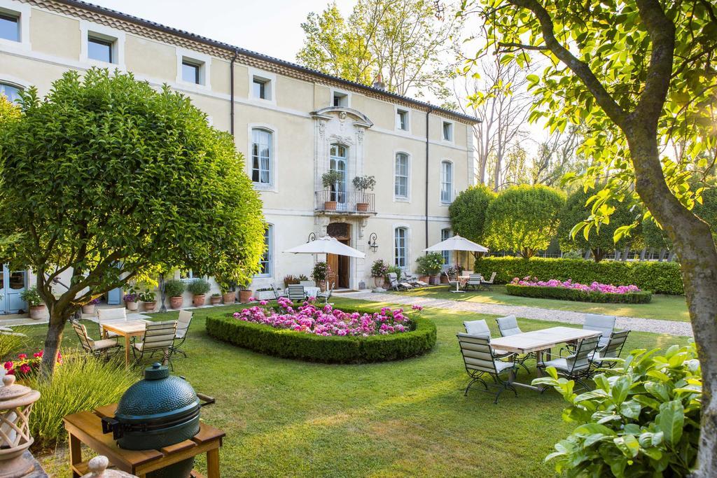 Chateau Talaud Loriol-du-Comtat Exterior photo