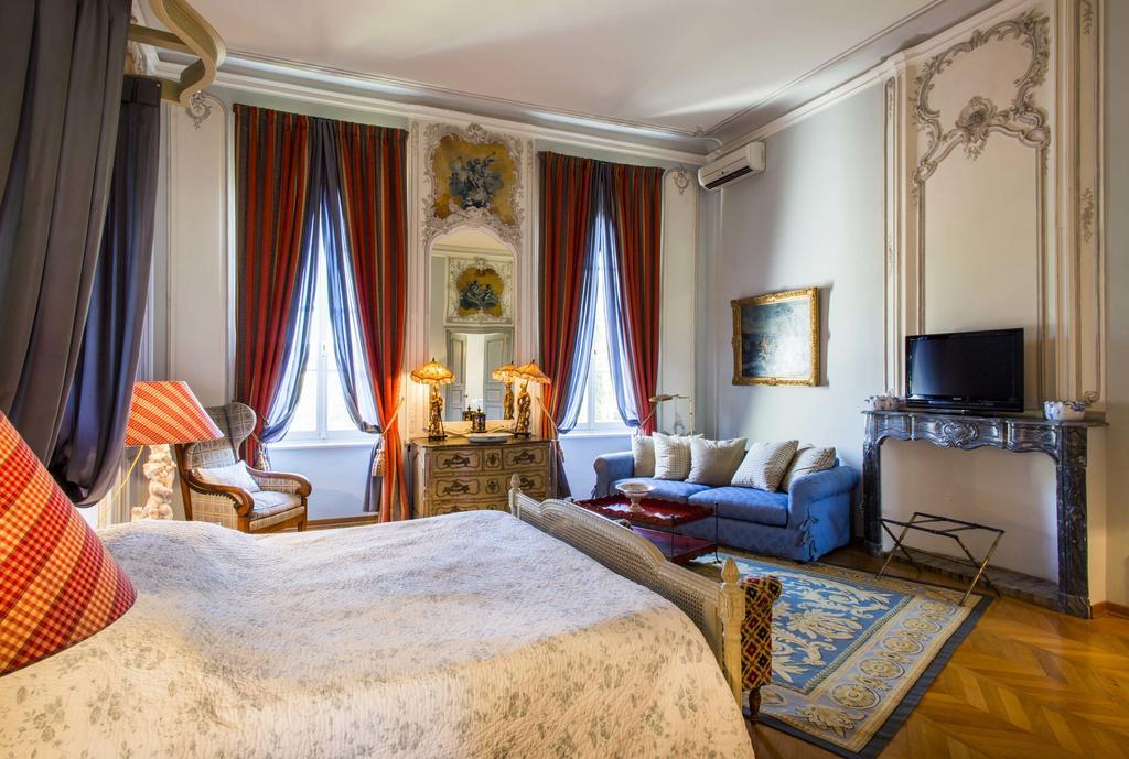 Chateau Talaud Loriol-du-Comtat Room photo