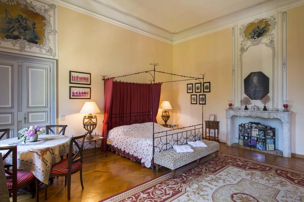 Chateau Talaud Loriol-du-Comtat Room photo